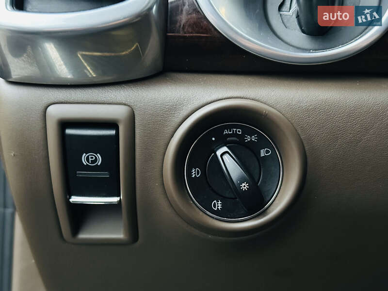 Позашляховик / Кросовер Porsche Cayenne 2012 в Харкові