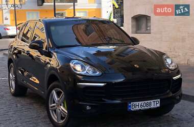 Внедорожник / Кроссовер Porsche Cayenne 2015 в Одессе