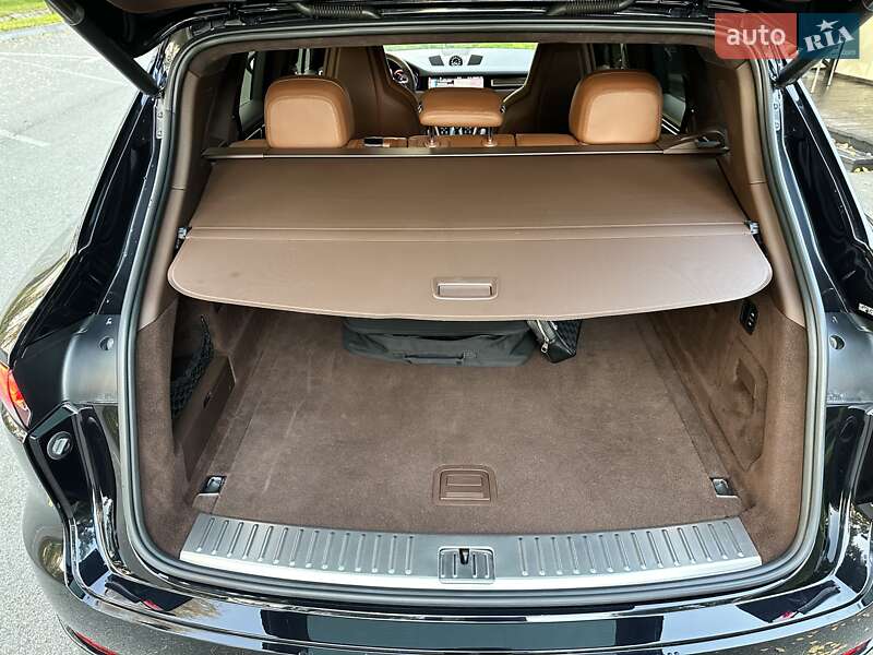 Внедорожник / Кроссовер Porsche Cayenne 2018 в Киеве