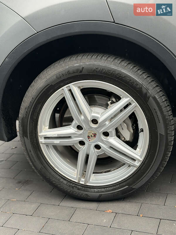 Позашляховик / Кросовер Porsche Cayenne 2012 в Києві фото 13 Позашляховик / Кросовер Porsche Cayenne 2012 в Києві