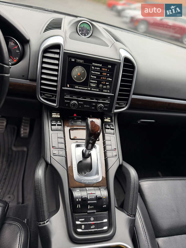 Позашляховик / Кросовер Porsche Cayenne 2012 в Києві фото 17 Позашляховик / Кросовер Porsche Cayenne 2012 в Києві