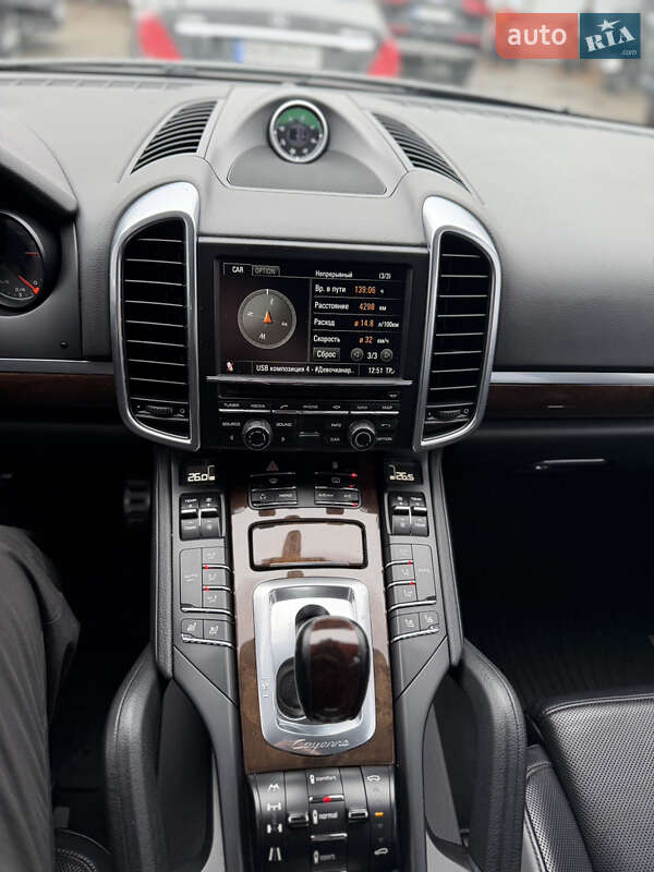 Позашляховик / Кросовер Porsche Cayenne 2012 в Києві фото 26 Позашляховик / Кросовер Porsche Cayenne 2012 в Києві