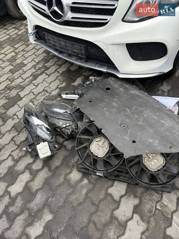 Позашляховик / Кросовер Porsche Cayenne 2019 в Львові