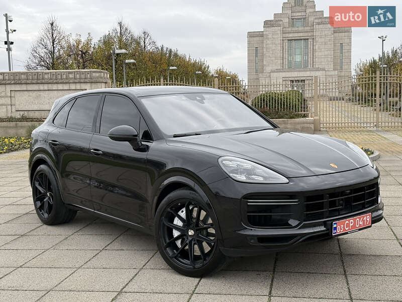 Позашляховик / Кросовер Porsche Cayenne 2019 в Києві