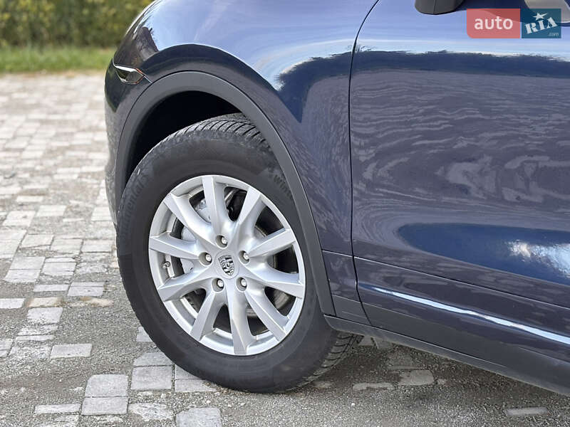 Позашляховик / Кросовер Porsche Cayenne 2011 в Тернополі