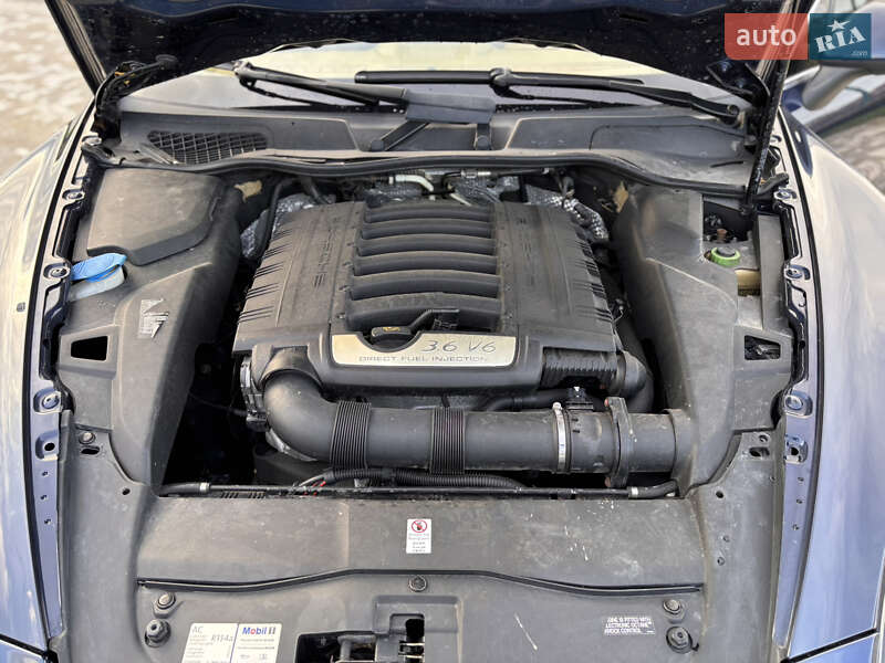 Позашляховик / Кросовер Porsche Cayenne 2011 в Тернополі