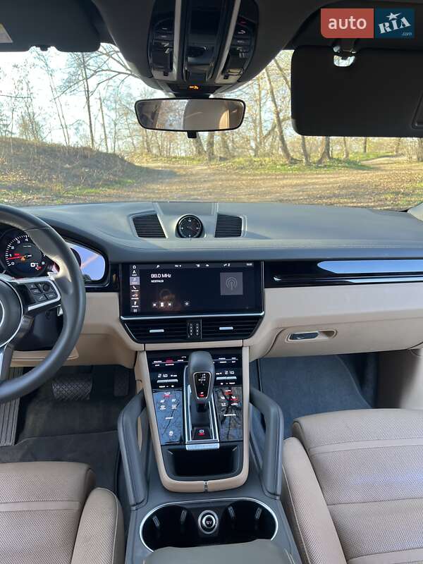 Позашляховик / Кросовер Porsche Cayenne 2019 в Києві