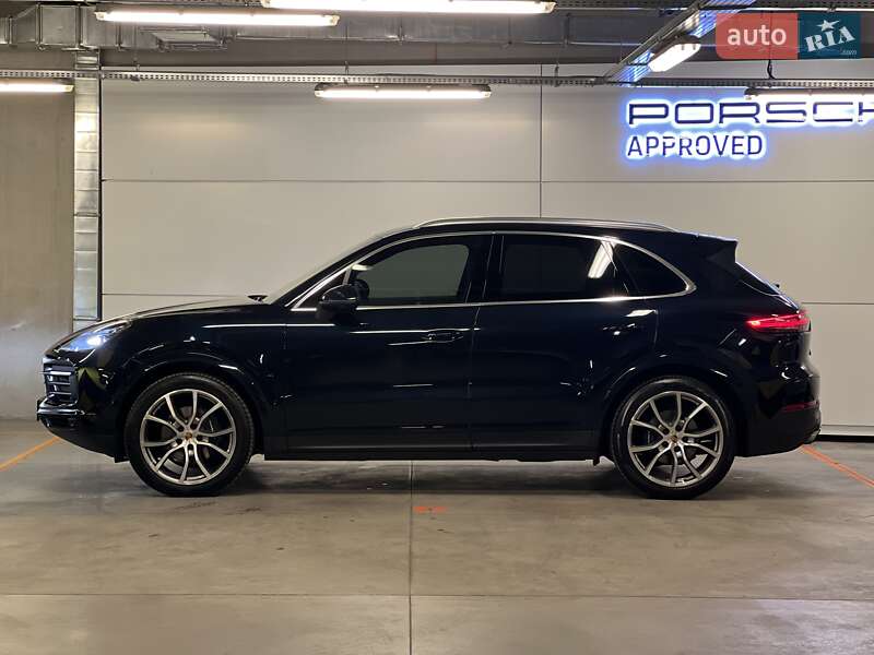 Позашляховик / Кросовер Porsche Cayenne 2021 в Києві