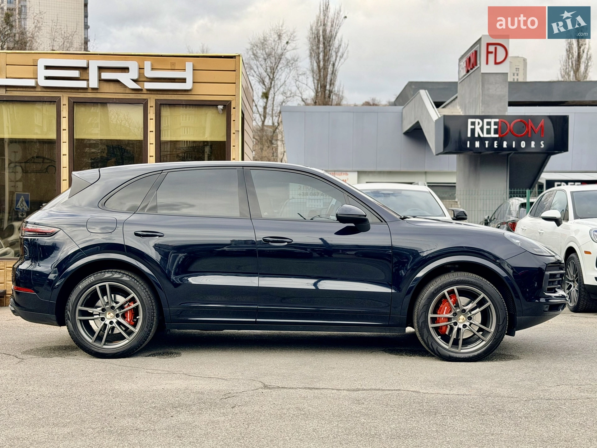 2019 Porsche Cayenne - мініатюра 4