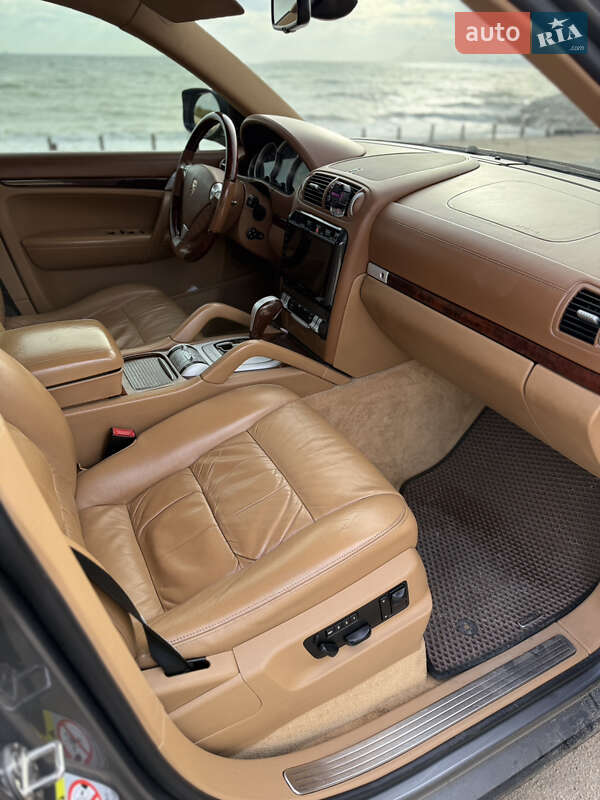 Внедорожник / Кроссовер Porsche Cayenne 2007 в Одессе