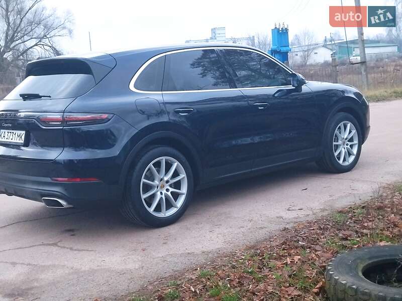 Позашляховик / Кросовер Porsche Cayenne 2018 в Чернігові