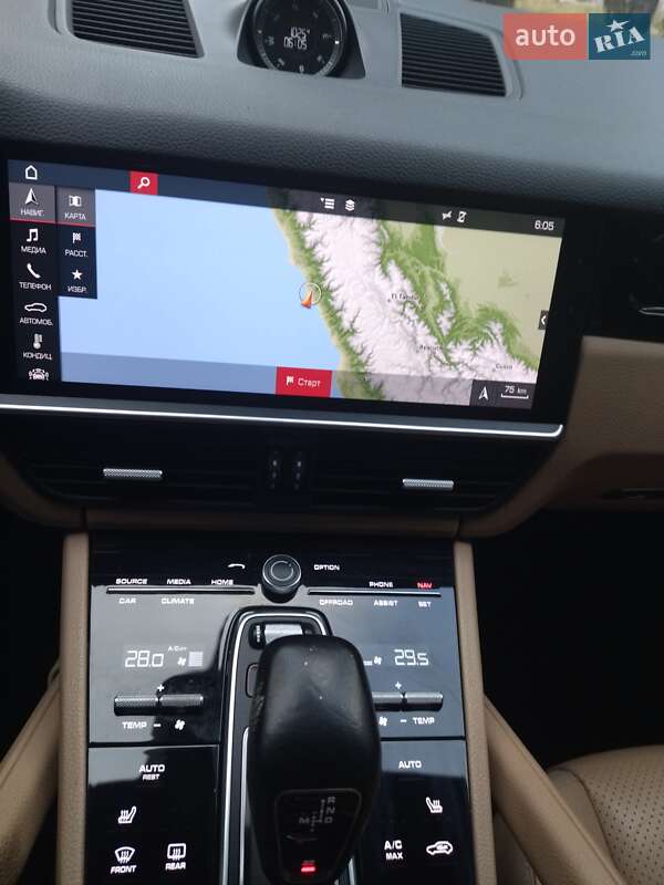 Позашляховик / Кросовер Porsche Cayenne 2018 в Чернігові