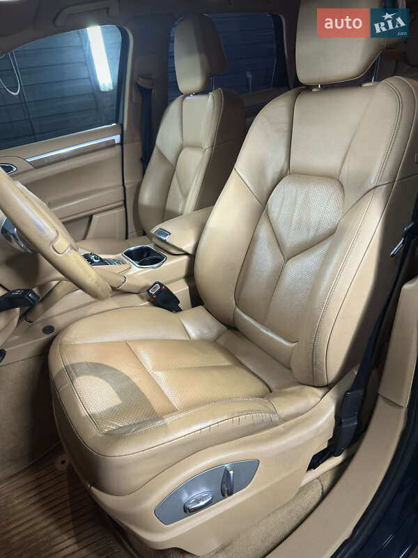 Позашляховик / Кросовер Porsche Cayenne 2012 в Києві фото 19 Позашляховик / Кросовер Porsche Cayenne 2012 в Києві