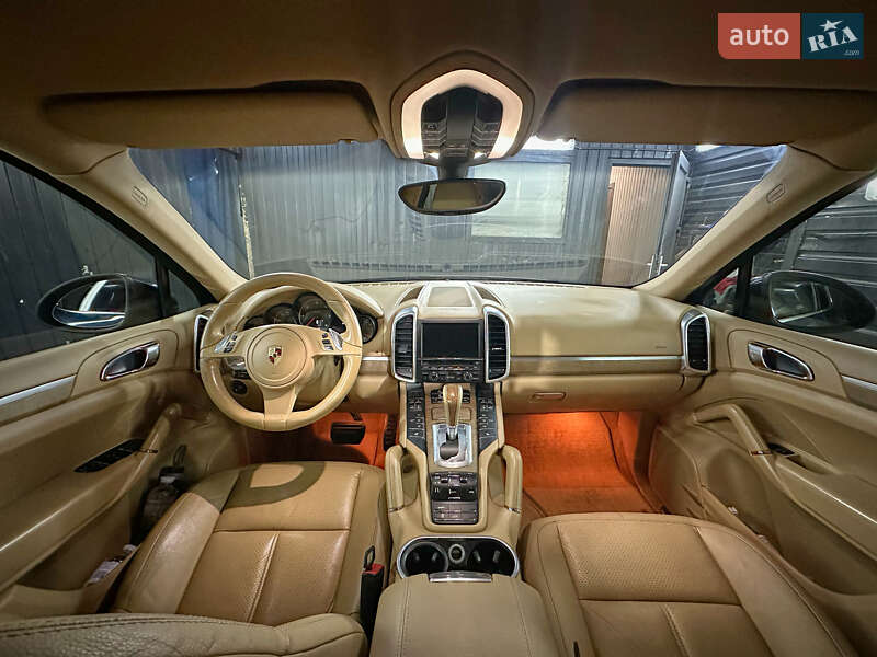 Позашляховик / Кросовер Porsche Cayenne 2012 в Києві фото 22 Позашляховик / Кросовер Porsche Cayenne 2012 в Києві