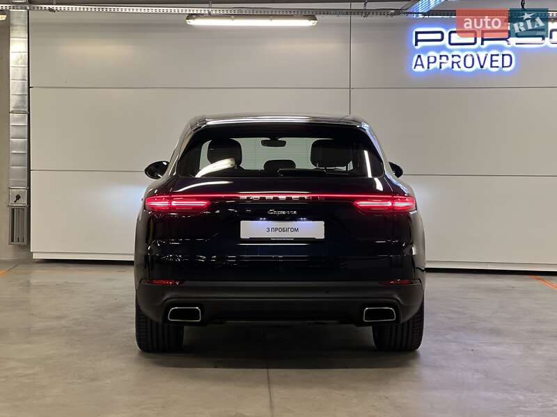 Позашляховик / Кросовер Porsche Cayenne 2018 в Києві