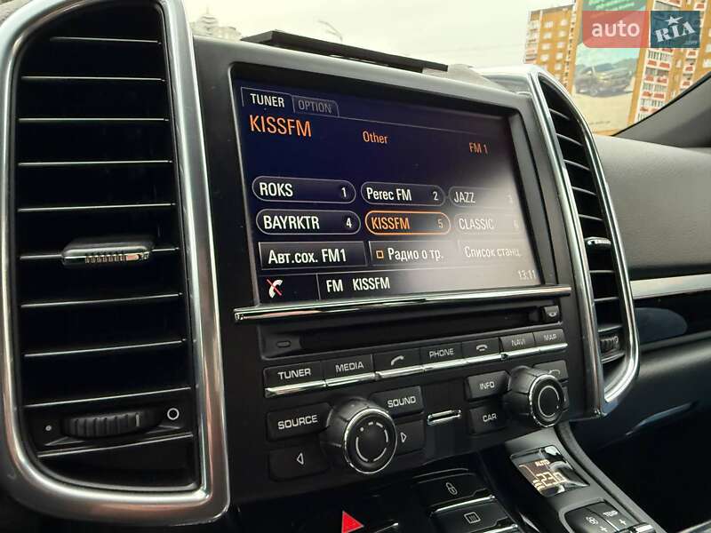 Внедорожник / Кроссовер Porsche Cayenne 2013 в Киеве