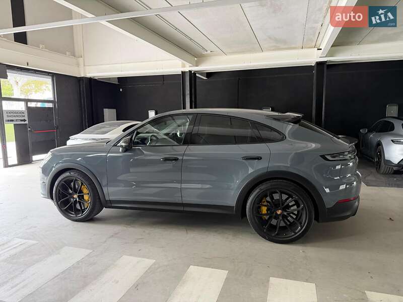 Внедорожник / Кроссовер Porsche Cayenne 2025 в Киеве фото 3 Внедорожник / Кроссовер Porsche Cayenne 2025 в Киеве