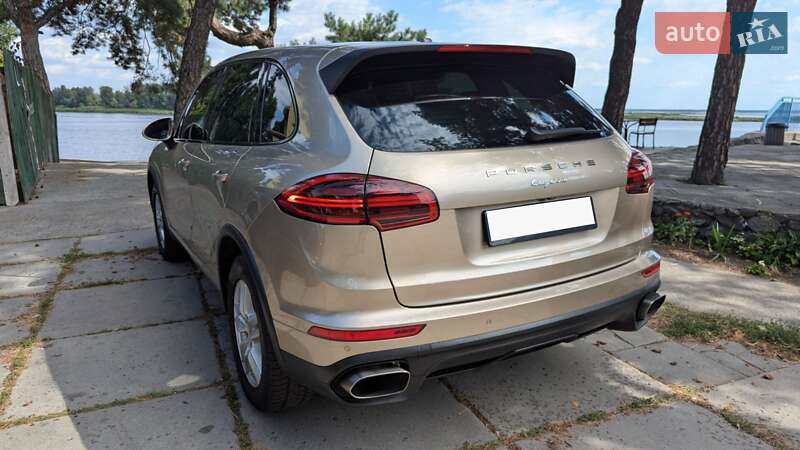Porsche Cayenne 2015 Porsche Cayenne 2015