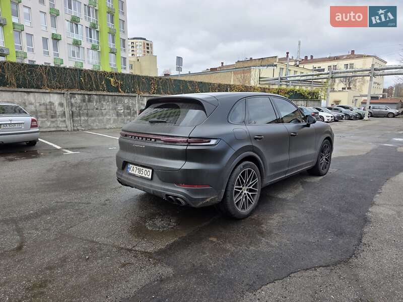 Позашляховик / Кросовер Porsche Cayenne 2024 в Києві
