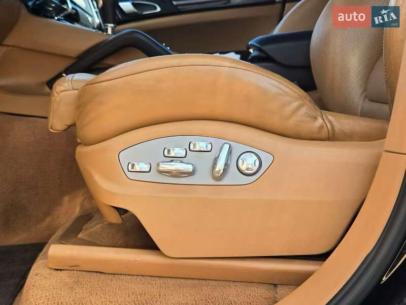 Внедорожник / Кроссовер Porsche Cayenne 2010 в Киеве фото 31 Внедорожник / Кроссовер Porsche Cayenne 2010 в Киеве