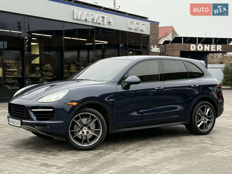 Позашляховик / Кросовер Porsche Cayenne 2012 в Вінниці