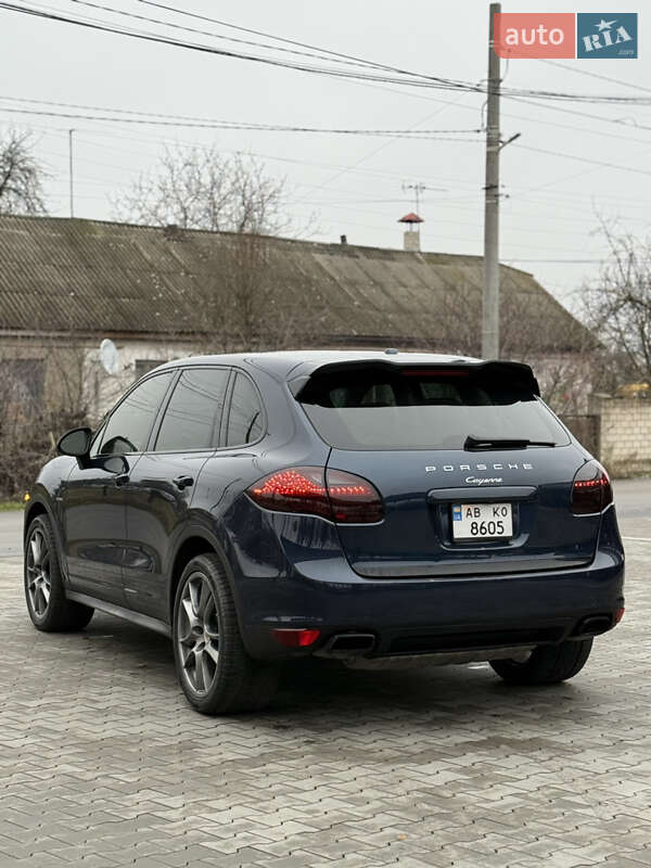 Позашляховик / Кросовер Porsche Cayenne 2012 в Вінниці