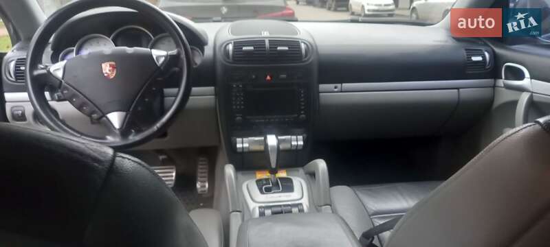 Внедорожник / Кроссовер Porsche Cayenne 2006 в Днепре