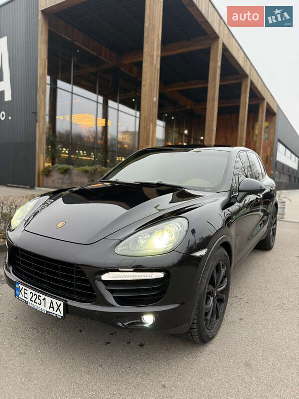 Porsche Cayenne 2012