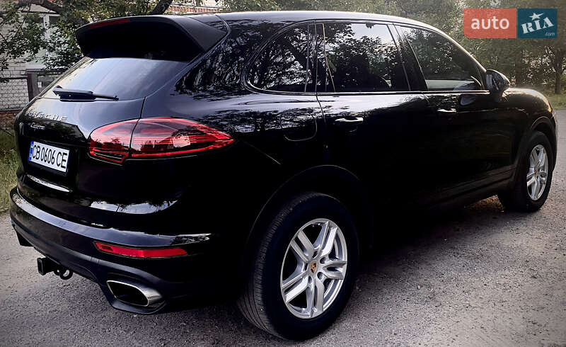 Внедорожник / Кроссовер Porsche Cayenne 2016 в Киеве фото 10 Внедорожник / Кроссовер Porsche Cayenne 2016 в Киеве