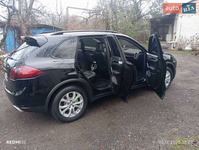 Внедорожник / Кроссовер Porsche Cayenne 2011 в Львове фото 5 Внедорожник / Кроссовер Porsche Cayenne 2011 в Львове