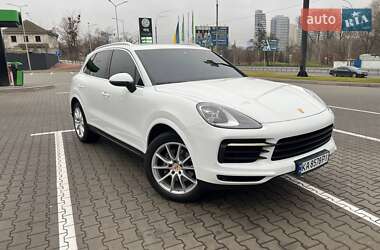 Внедорожник / Кроссовер Porsche Cayenne 2019 в Киеве