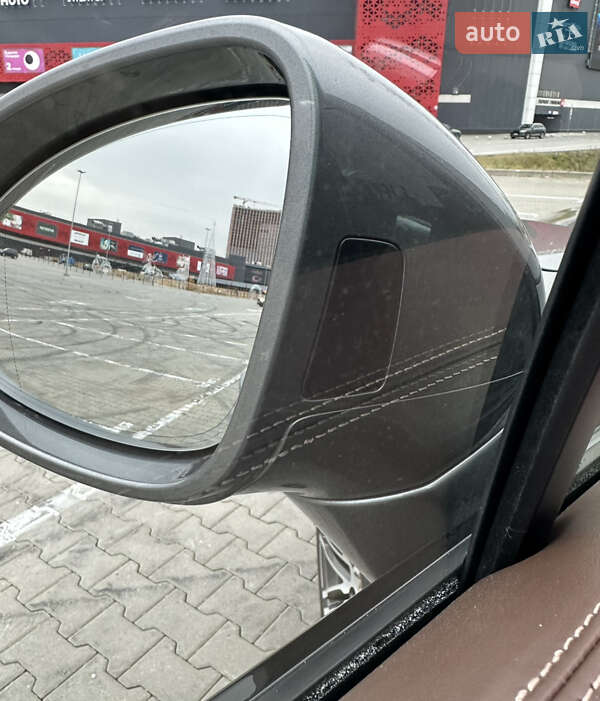 Позашляховик / Кросовер Porsche Cayenne 2016 в Києві