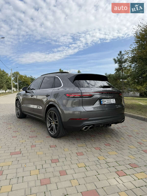 Внедорожник / Кроссовер Porsche Cayenne 2020 в Одессе фото 17 Внедорожник / Кроссовер Porsche Cayenne 2020 в Одессе