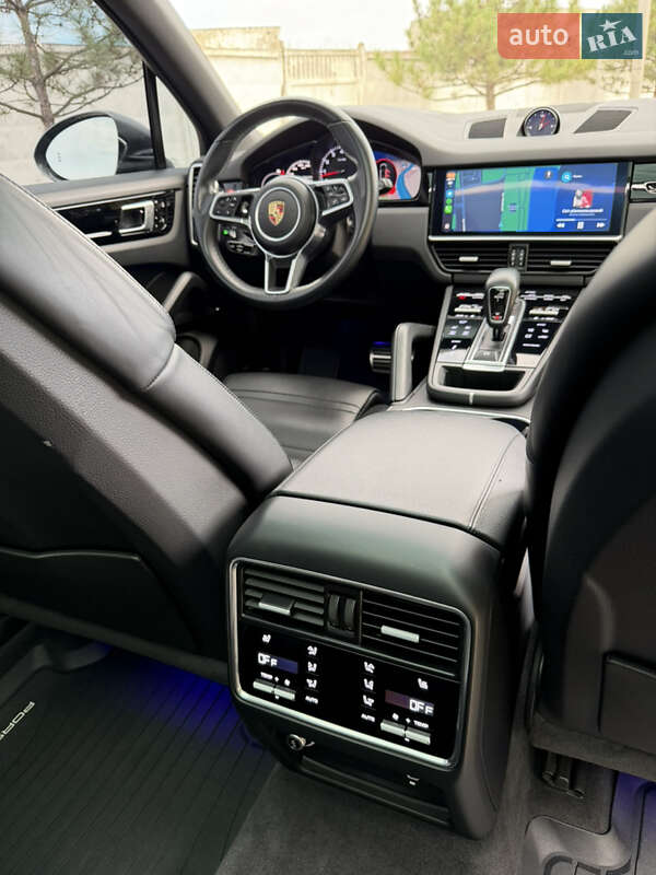 Внедорожник / Кроссовер Porsche Cayenne 2020 в Одессе фото 38 Внедорожник / Кроссовер Porsche Cayenne 2020 в Одессе