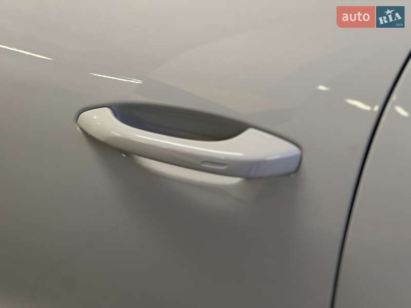 Внедорожник / Кроссовер Porsche Cayenne 2022 в Киеве фото 16 Внедорожник / Кроссовер Porsche Cayenne 2022 в Киеве