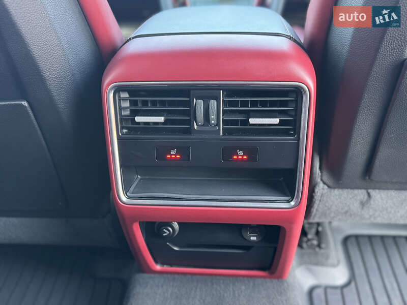 Внедорожник / Кроссовер Porsche Cayenne 2019 в Бродах фото 27 Внедорожник / Кроссовер Porsche Cayenne 2019 в Бродах