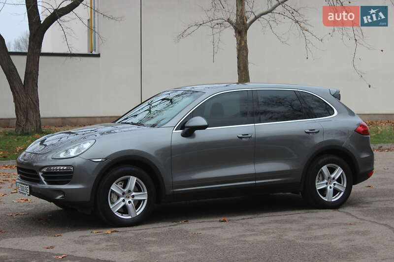 Внедорожник / Кроссовер Porsche Cayenne 2011 в Днепре фото 4 Внедорожник / Кроссовер Porsche Cayenne 2011 в Днепре