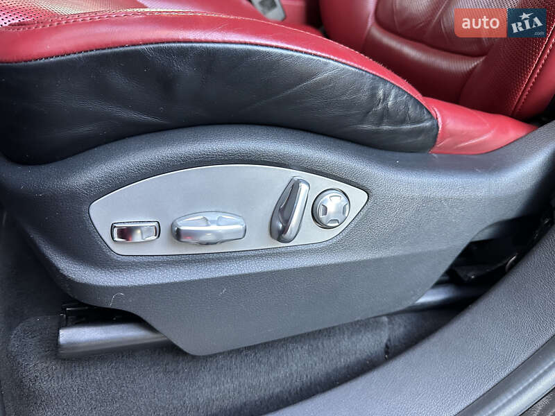 Внедорожник / Кроссовер Porsche Cayenne 2017 в Киеве фото 26 Внедорожник / Кроссовер Porsche Cayenne 2017 в Киеве