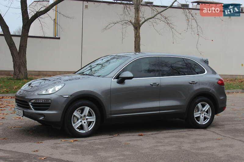 Внедорожник / Кроссовер Porsche Cayenne 2011 в Днепре фото 18 Внедорожник / Кроссовер Porsche Cayenne 2011 в Днепре