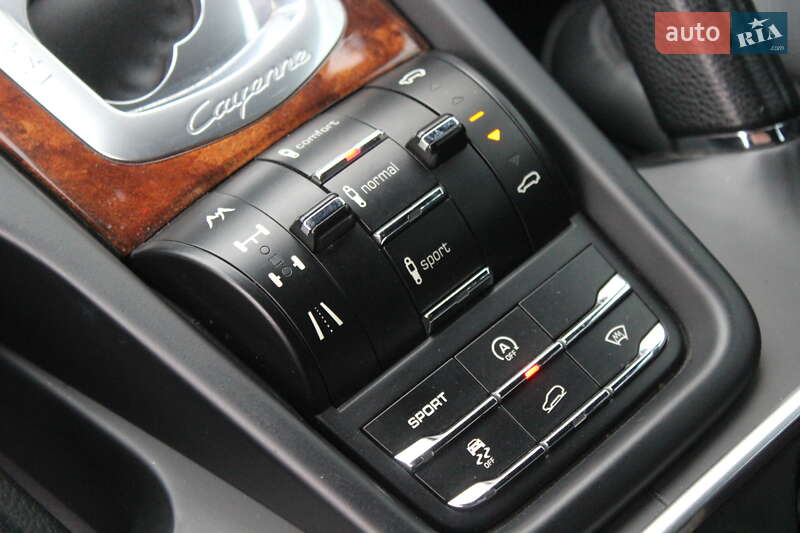 Внедорожник / Кроссовер Porsche Cayenne 2011 в Днепре фото 43 Внедорожник / Кроссовер Porsche Cayenne 2011 в Днепре
