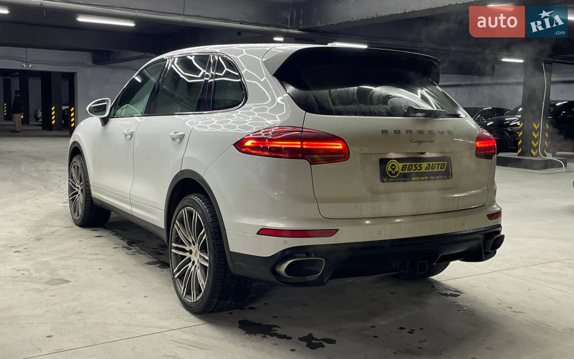 2015 Porsche Cayenne - мініатюра 4