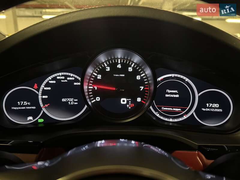 Внедорожник / Кроссовер Porsche Cayenne 2019 в Киеве