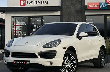 Позашляховик / Кросовер Porsche Cayenne 2011 в Ужгороді