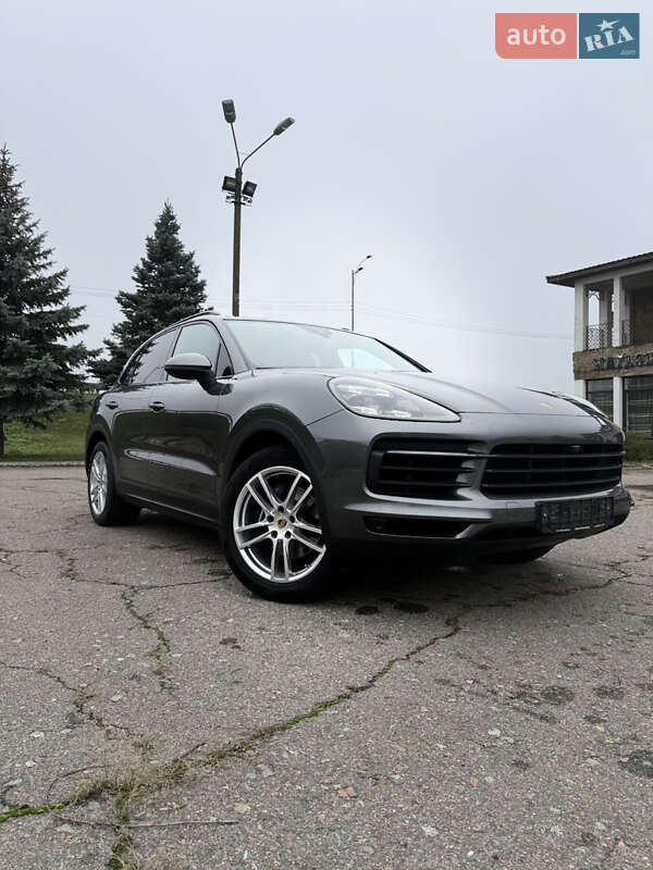 Внедорожник / Кроссовер Porsche Cayenne 2018 в Благовещенском фото 2 Внедорожник / Кроссовер Porsche Cayenne 2018 в Благовещенском