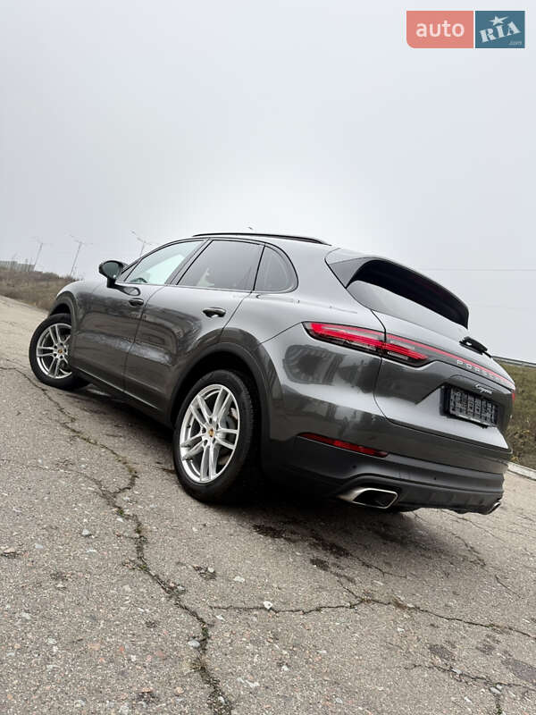 Внедорожник / Кроссовер Porsche Cayenne 2018 в Благовещенском фото 22 Внедорожник / Кроссовер Porsche Cayenne 2018 в Благовещенском