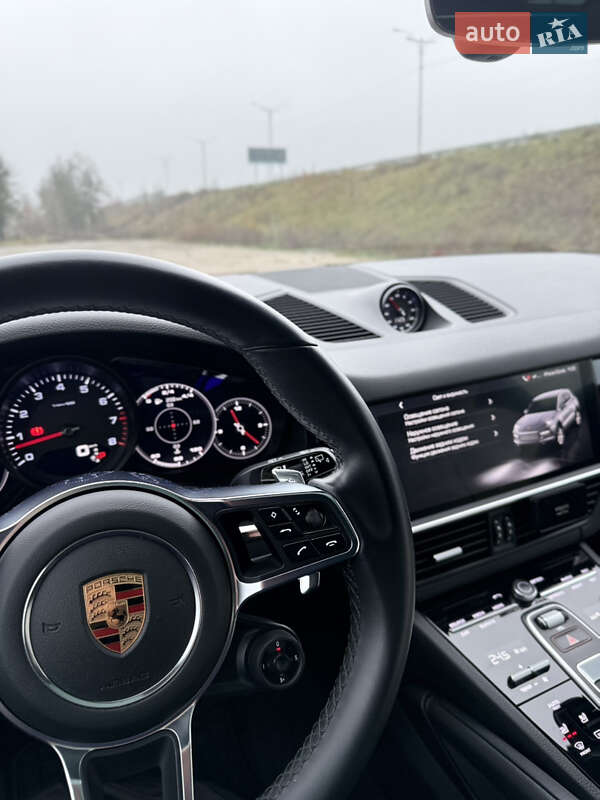 Внедорожник / Кроссовер Porsche Cayenne 2018 в Благовещенском фото 41 Внедорожник / Кроссовер Porsche Cayenne 2018 в Благовещенском