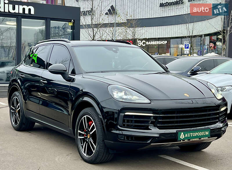 Внедорожник / Кроссовер Porsche Cayenne 2018 в Киеве фото 10 Внедорожник / Кроссовер Porsche Cayenne 2018 в Киеве
