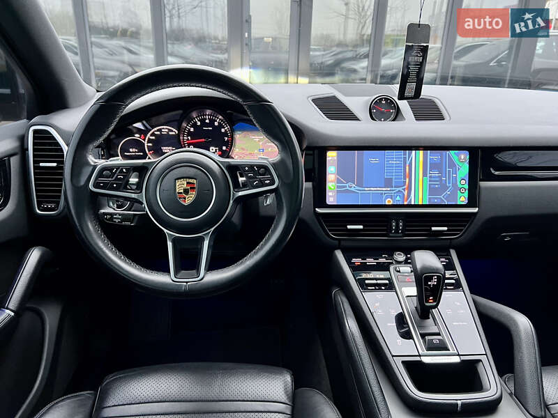 Внедорожник / Кроссовер Porsche Cayenne 2018 в Киеве фото 34 Внедорожник / Кроссовер Porsche Cayenne 2018 в Киеве