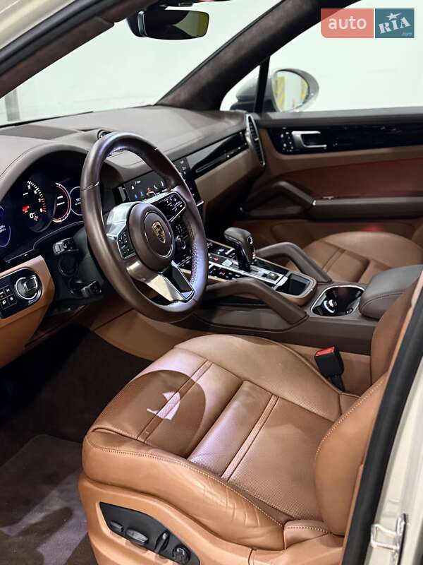 Porsche Cayenne 2022 Porsche Cayenne 2022