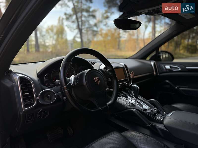 Внедорожник / Кроссовер Porsche Cayenne 2011 в Нетешине фото 26 Внедорожник / Кроссовер Porsche Cayenne 2011 в Нетешине